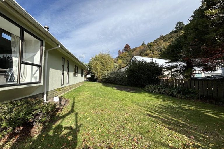 Photo of property in 5 Waterdale Way, The Brook, Nelson, 7010