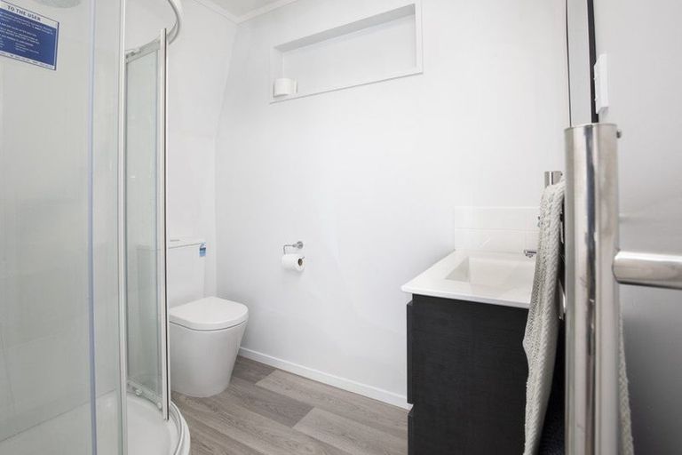 Photo of property in 7 View Road, Houghton Bay, Wellington, 6023