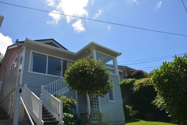 Photo of property in 36 Tavistock Road, Melrose, Wellington, 6023