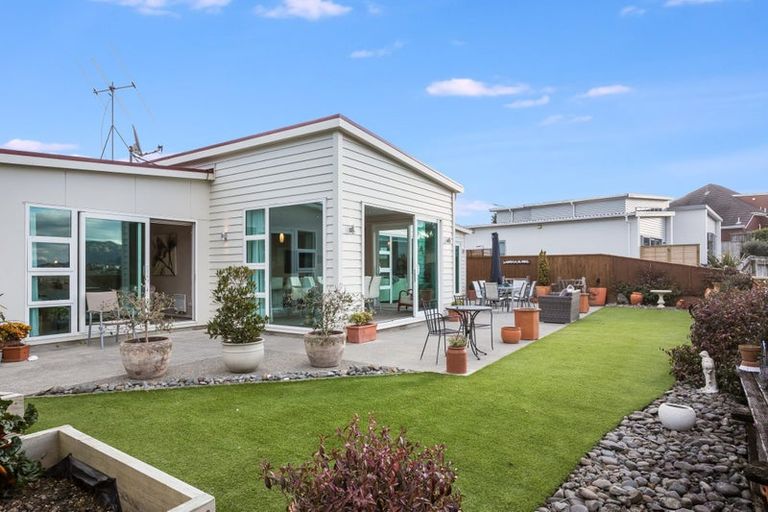 Photo of property in 61 James Cook Drive, Whitby, Porirua, 5024