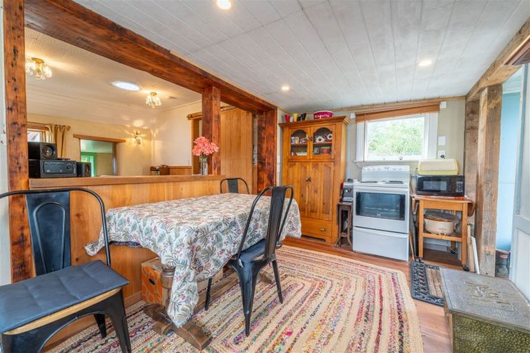 Photo of property in 67 Shag Point Road, Shag Point, Palmerston, 9482