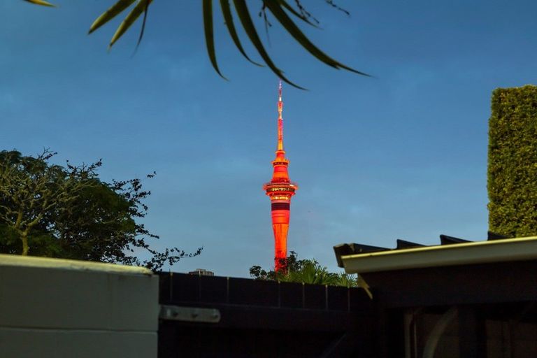 Photo of property in 33 Gwilliam Place, Freemans Bay, Auckland, 1011