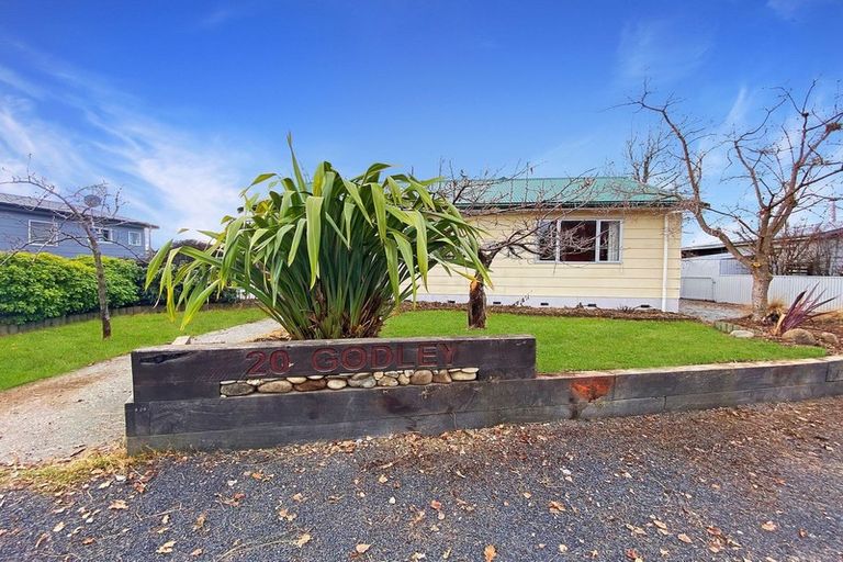 Photo of property in 20 Godley Street, Twizel, 7901
