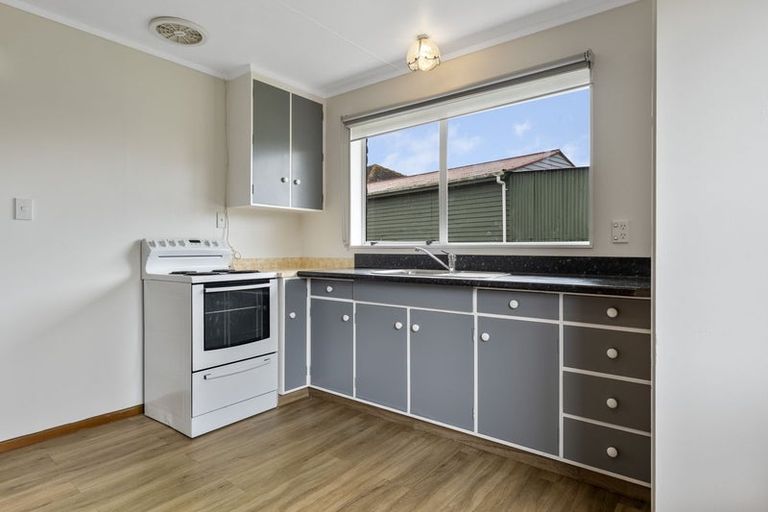 Photo of property in 32c Tawhiti Road, Hawera, 4610