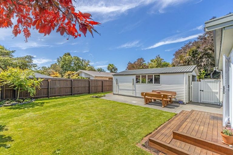 Photo of property in 23 Riverview Street, Beckenham, Christchurch, 8023