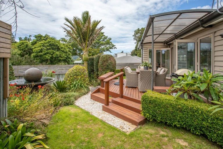 Photo of property in 118 Tirohanga Drive, Whangamata, 3620