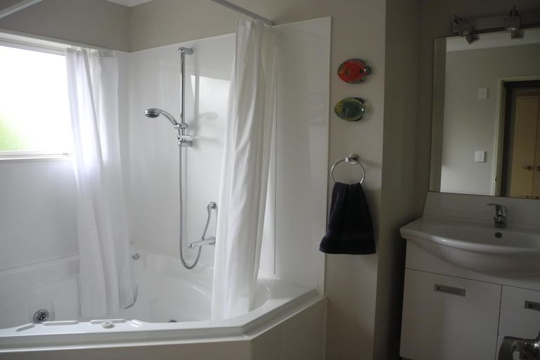 Photo of property in 10a Massey Street, Waimate, 7924