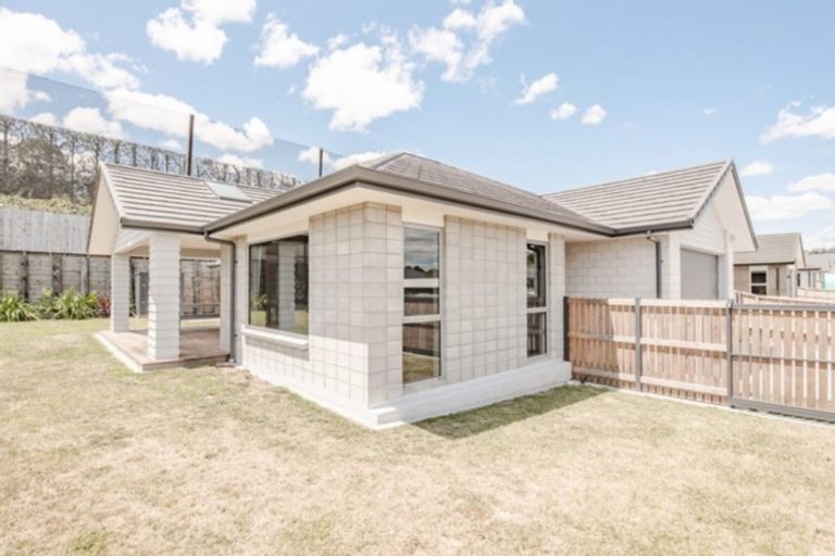 Photo of property in 1 Sharman Place, Pyes Pa, Tauranga, 3112