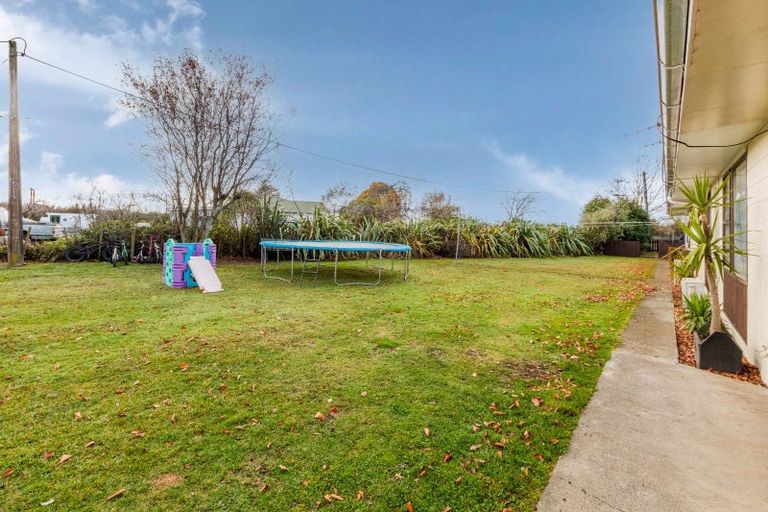 Photo of property in 35 Nancy Street, Takapau, 4203