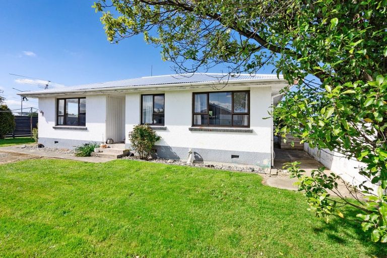 Photo of property in 16 Stirrat Street, Kingswell, Invercargill, 9812