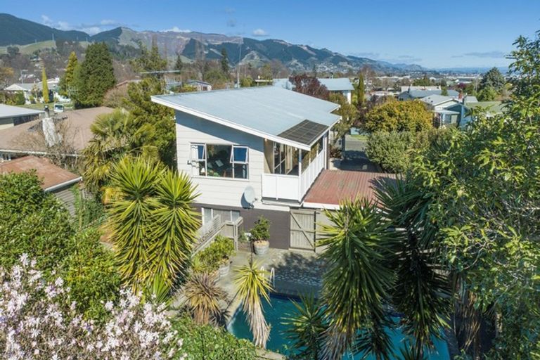 Photo of property in 5 Shelley Crescent, Stoke, Nelson, 7011