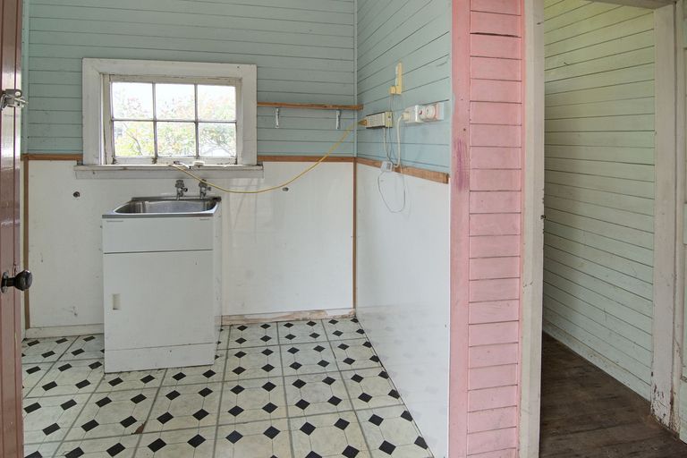 Photo of property in 50 Lincoln Road, Masterton, 5810