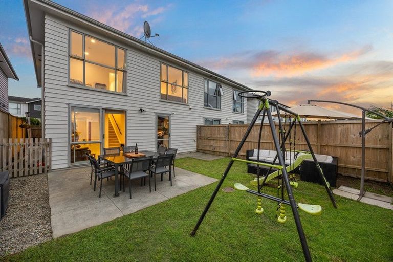 Photo of property in 27 Forbes Mccammon Drive, Swanson, Auckland, 0614