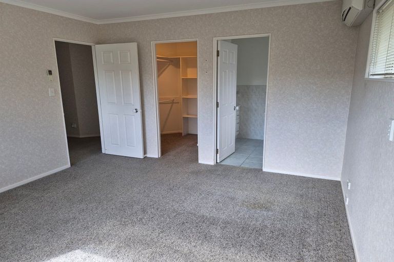 Photo of property in 14b Edward Avenue, Orewa, 0931