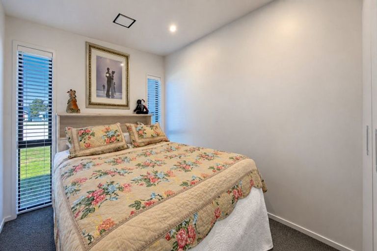 Photo of property in 120 Aickin Road, Whangamata, 3620
