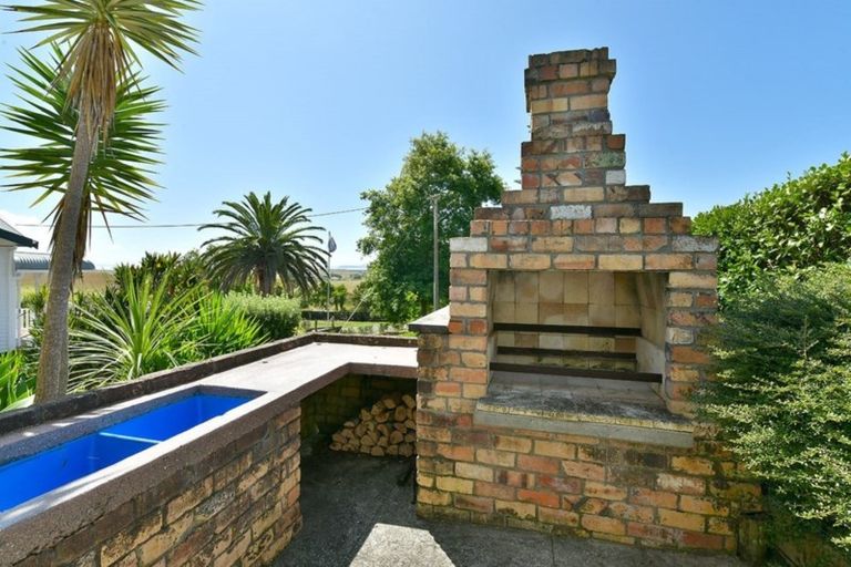 Photo of property in 3221 Kaipara Coast Highway, Glorit, Warkworth, 0984