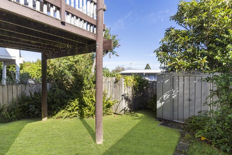 Photo of property in 4/7 Balmain Road, Birkenhead, Auckland, 0626