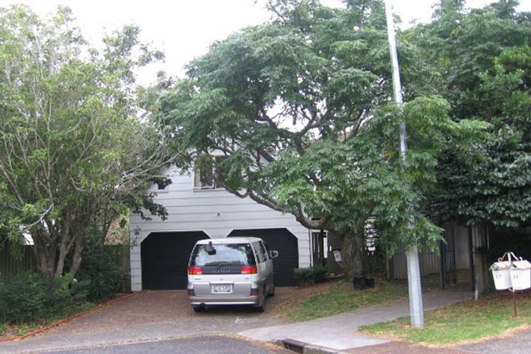 Photo of property in 25 Ellen Avenue, Hillcrest, Auckland, 0627