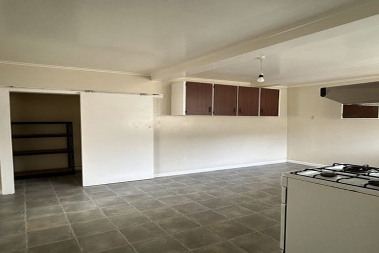 Photo of property in 140 Hanson Street, Newtown, Wellington, 6021