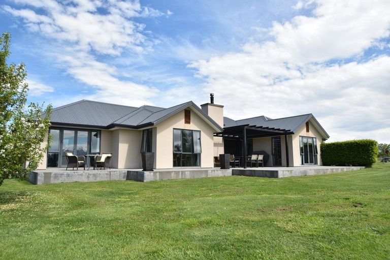 Photo of property in 39 Temple Drive, Twizel, 7901