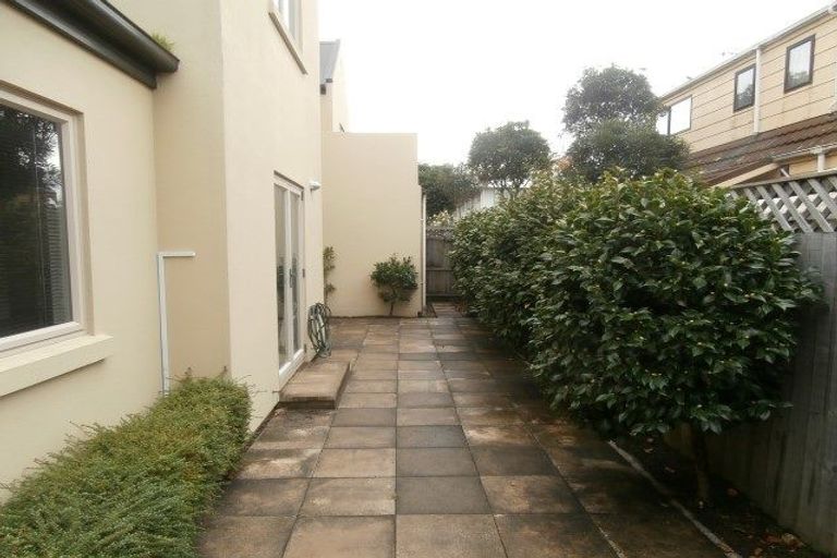 Photo of property in 11 Stoneyhurst Street, St Albans, Christchurch, 8014