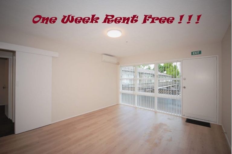 Photo of property in 10/11 Tawera Road, Greenlane, Auckland, 1051