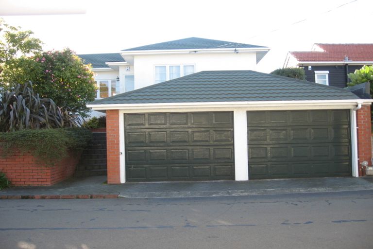 Photo of property in 7 Bristow Place, Karori, Wellington, 6012