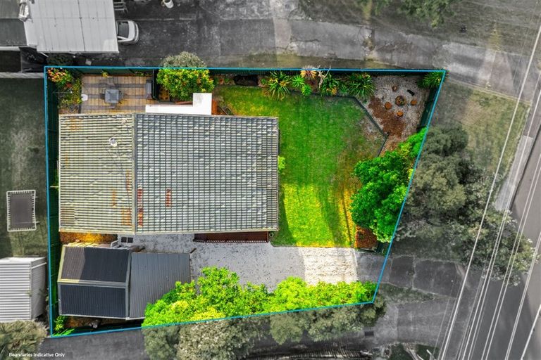 Photo of property in 554 Swanson Road, Ranui, Auckland, 0612