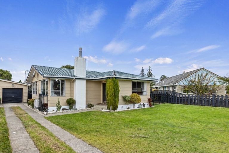 Photo of property in 743 Maunganui Road, Mount Maunganui, 3116