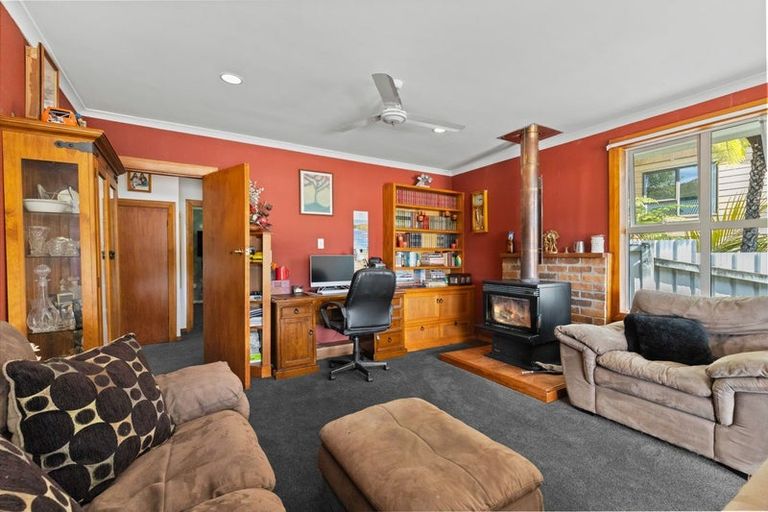 Photo of property in 374a Waikawa Road, Waikawa, Picton, 7220