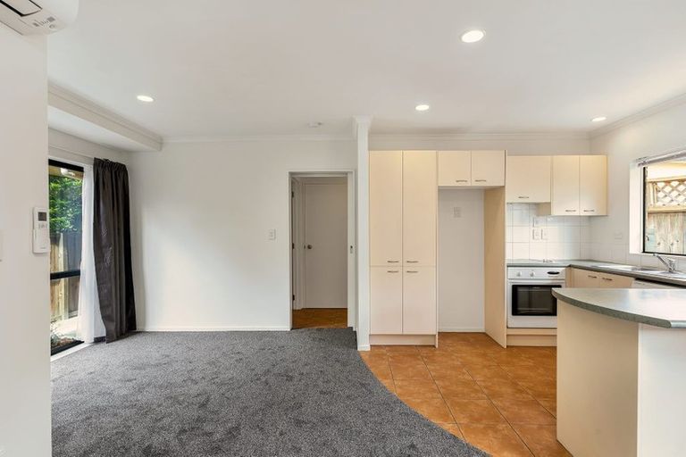 Photo of property in 17/2 Arawa Street, New Lynn, Auckland, 0600