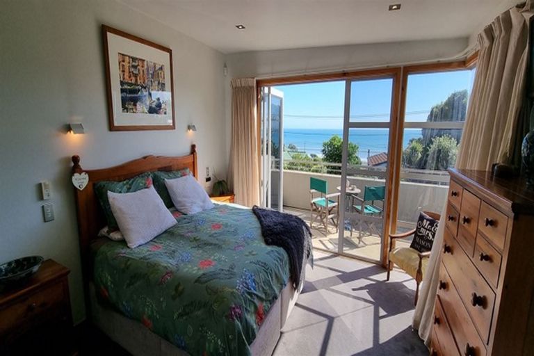 Photo of property in 13 Karekare Road, Raumati South, Paraparaumu, 5032