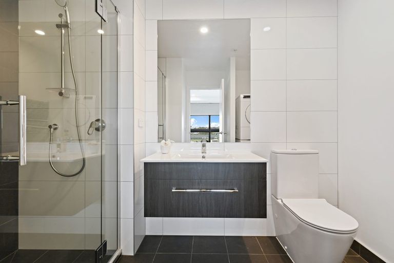 Photo of property in 1005/8 Lakewood Court, Manukau, Auckland, 2104