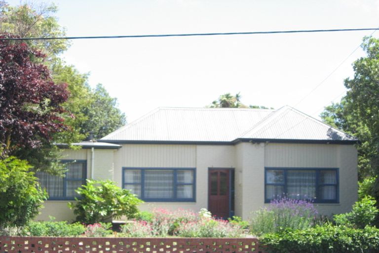 Photo of property in 145 Barrington Street, Somerfield, Christchurch, 8024