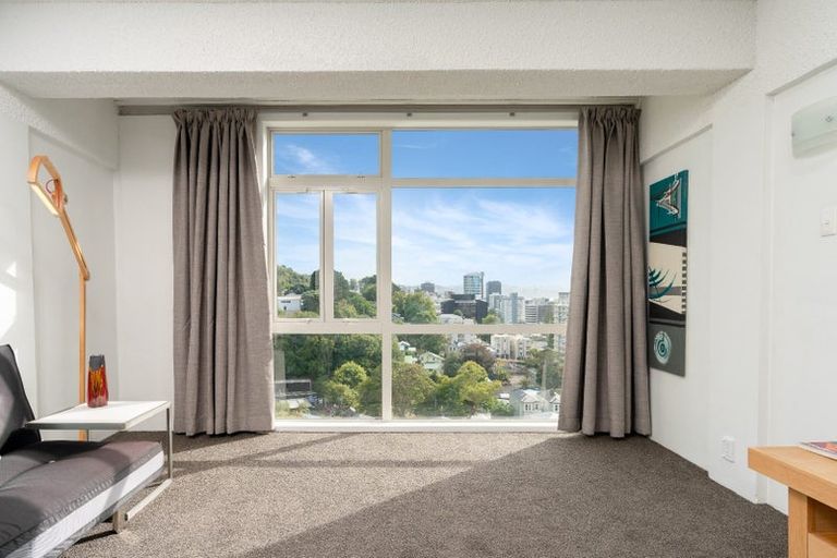 Photo of property in Fairmont Flats, 4c/20 Maarama Crescent, Aro Valley, Wellington, 6021
