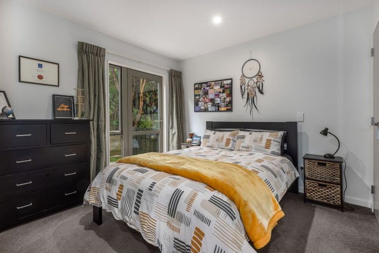 Photo of property in 2 Ocean Vista Lane, Paraparaumu, 5032