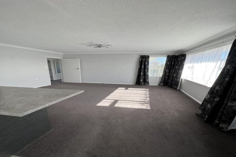 Photo of property in 9 Gow Place, Woolston, Christchurch, 8062