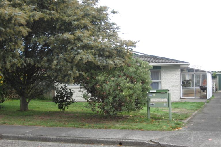 Photo of property in 14a Nola Avenue, Raumati Beach, Paraparaumu, 5032