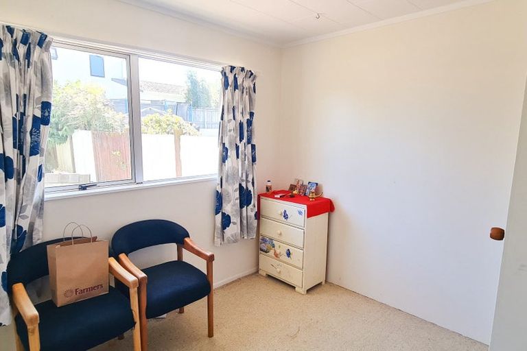 Photo of property in 17 Manawa Avenue, Raumati Beach, Paraparaumu, 5032