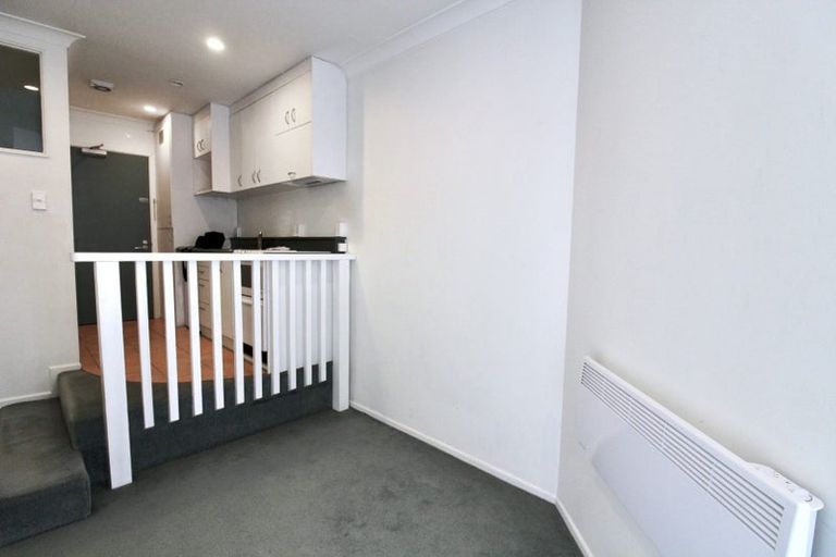 Photo of property in Terrace Garden Apartments, 6d/120 The Terrace, Wellington Central, Wellington, 6011