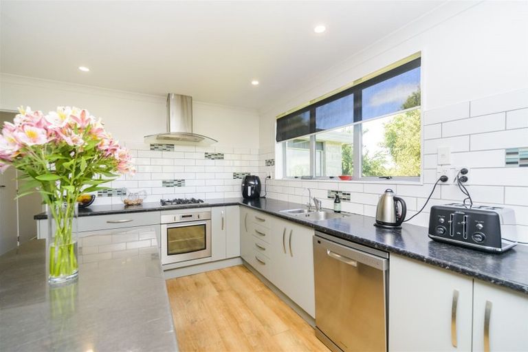 Photo of property in 30 Pirinoa Street, Feilding, 4702