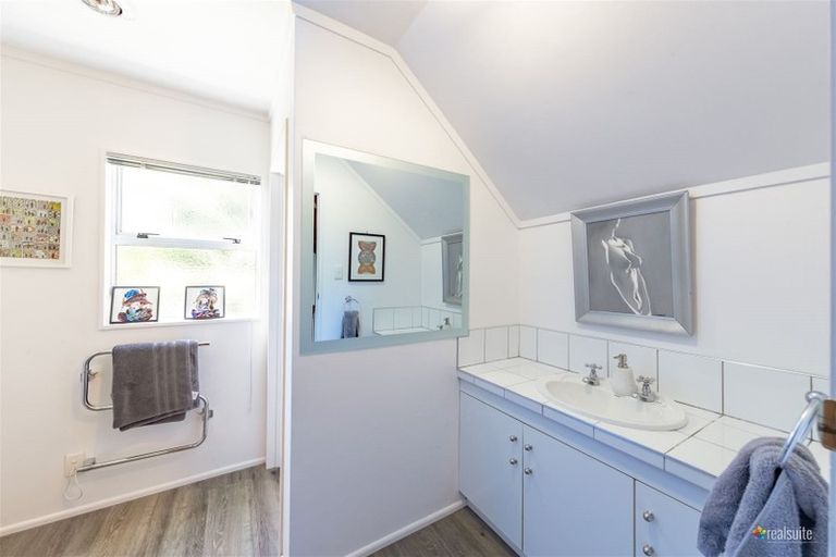 Photo of property in 153b Tirohanga Road, Tirohanga, Lower Hutt, 5010