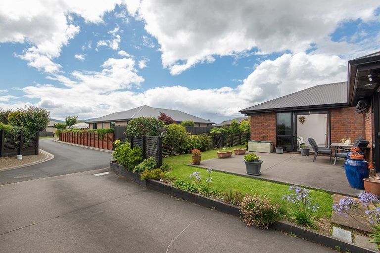 Photo of property in 11 Didham Drive, Mosgiel, 9024