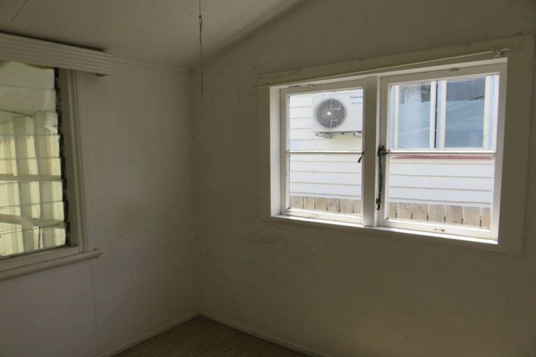 Photo of property in 111 Davy Street, Thames, 3500