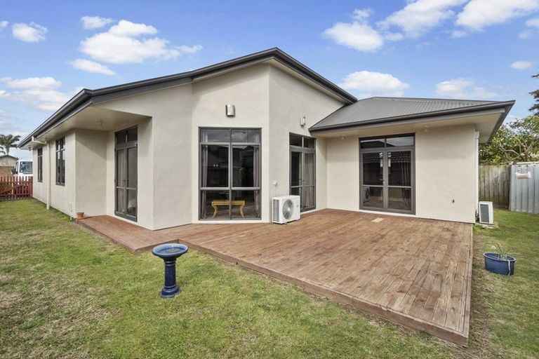 Photo of property in 14 Thistlewood Avenue, Hamilton East, Hamilton, 3216