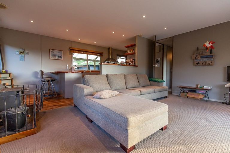 Photo of property in 1 John Cotter Road, Paeroa, 3674