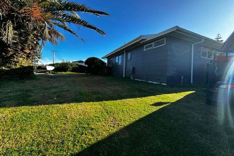Photo of property in 13 Costello Crescent, Pukehina, Te Puke, 3189