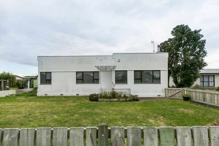 Photo of property in 22 Wharerangi Road, Tamatea, Napier, 4112