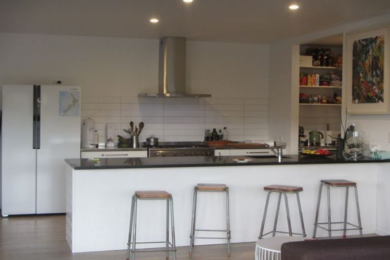 Photo of property in 9 Fitzroy Road, Bluff Hill, Napier, 4110