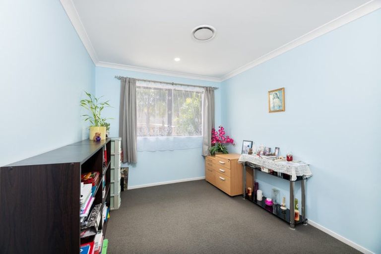 Photo of property in 3 Hornsey Avenue, Henderson, Auckland, 0612